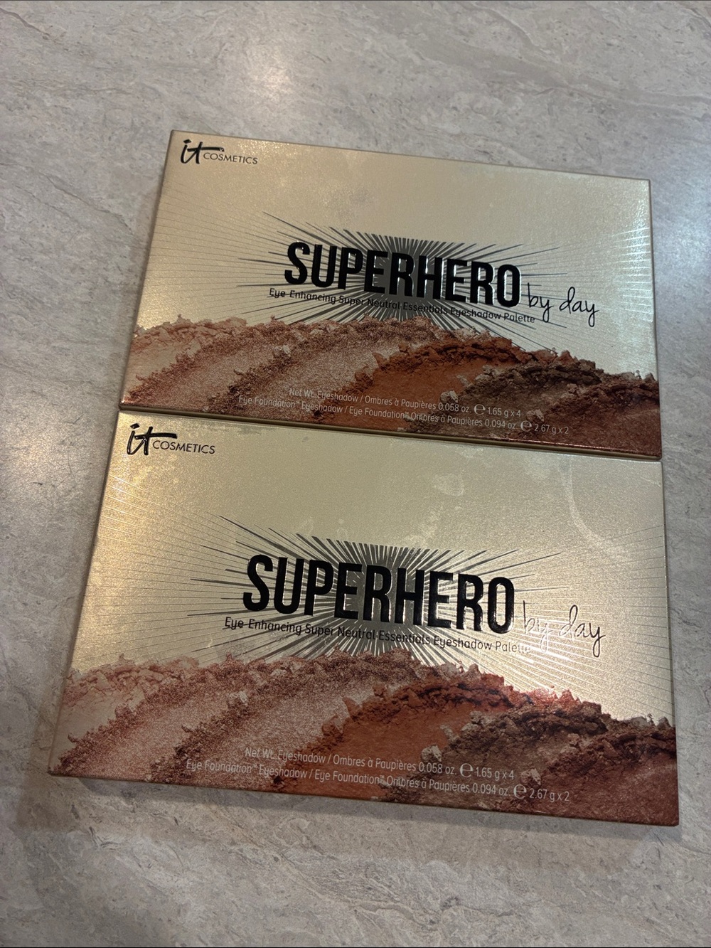 it cosmetics Superhero by day Palette - Gold and Brown Tones